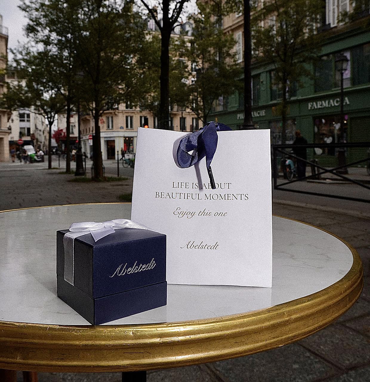 Equestrian small dot ring